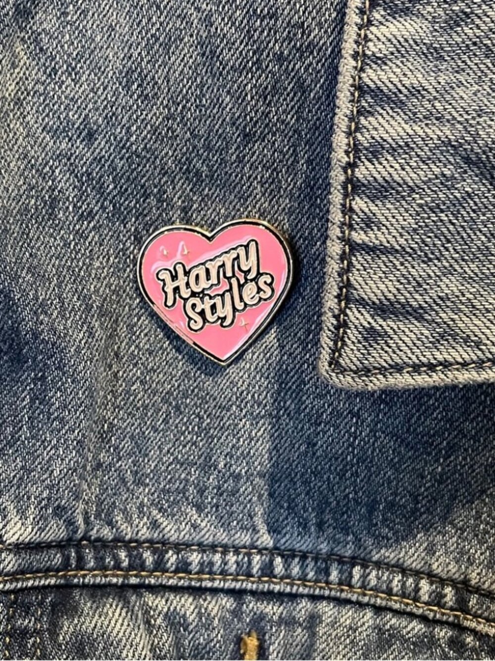 HS Heart Pin | Fan Aesthetic Pin